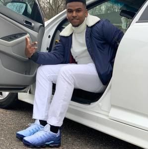 Meet your Posher, Tristan